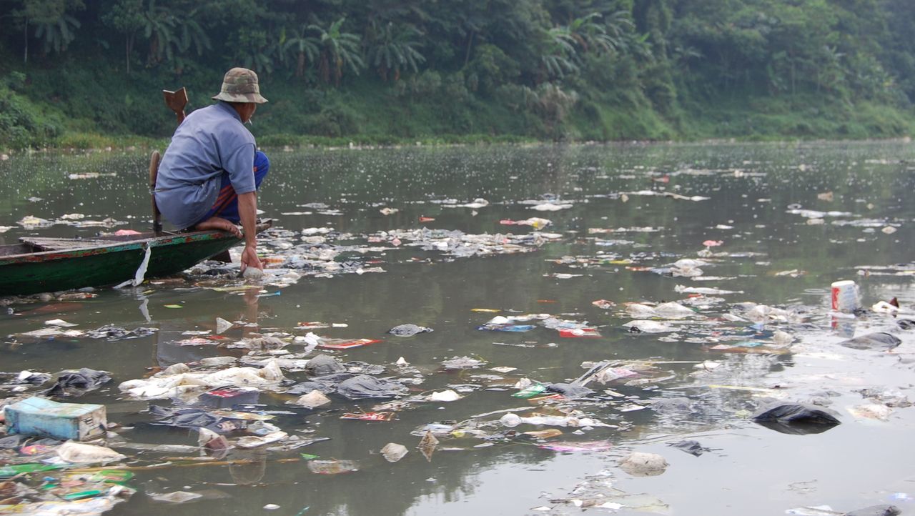 Unreported World Indonesien Citarum der schmutzigste Unreported World Indonesien Citarum der schmutzigste