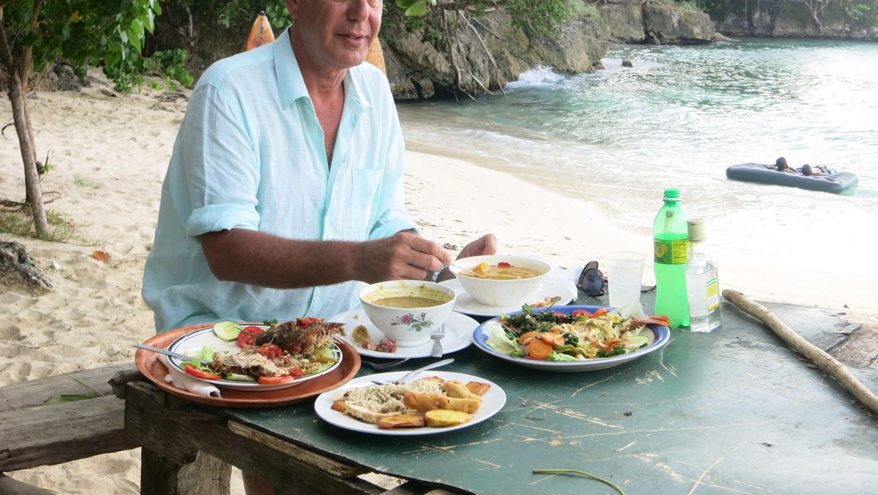 Anthony Bourdain - Kulinarische Abenteuer - Jamaika ...