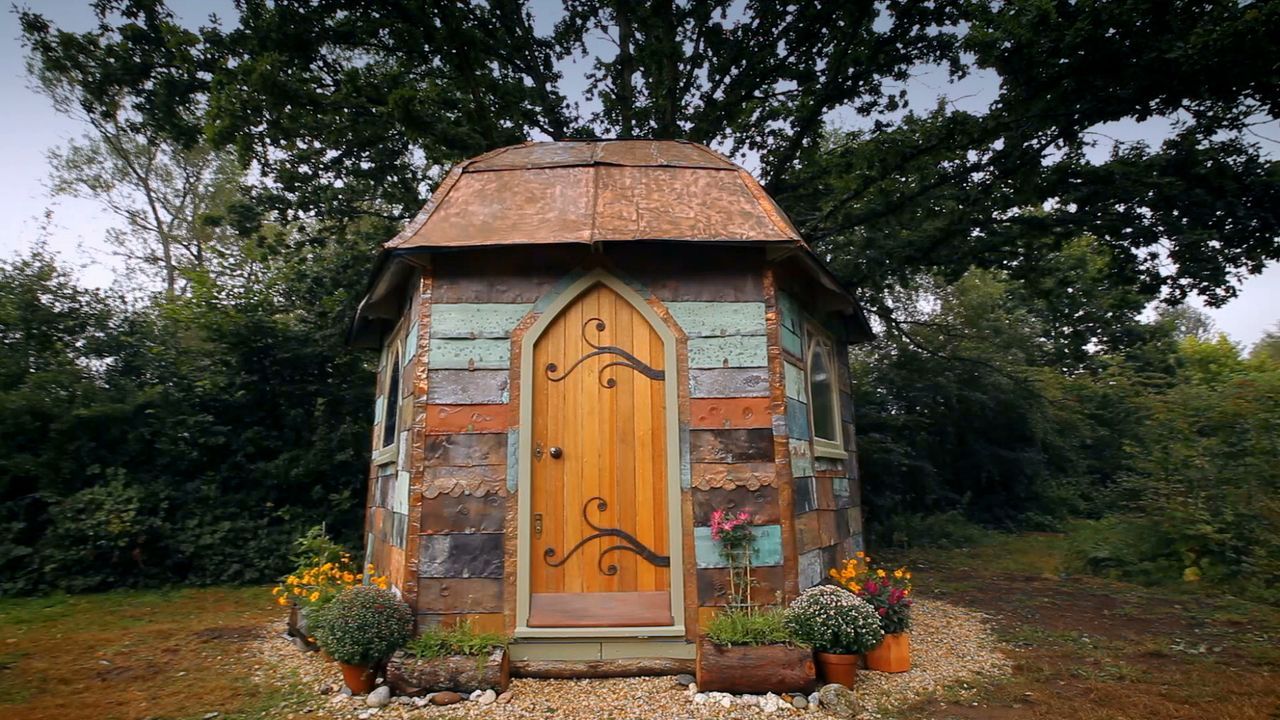 Amazing Spaces So Wohnt Sonst Keiner Gratis Schrott Haus Und